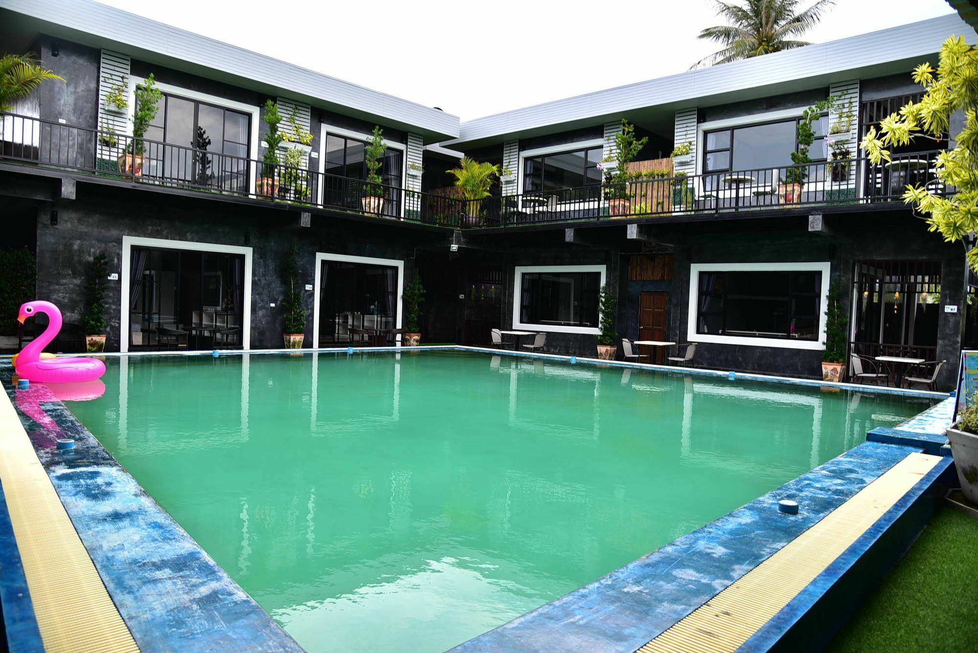 Parknampran Foxtail Beach Resort Пран Бури Екстериор снимка