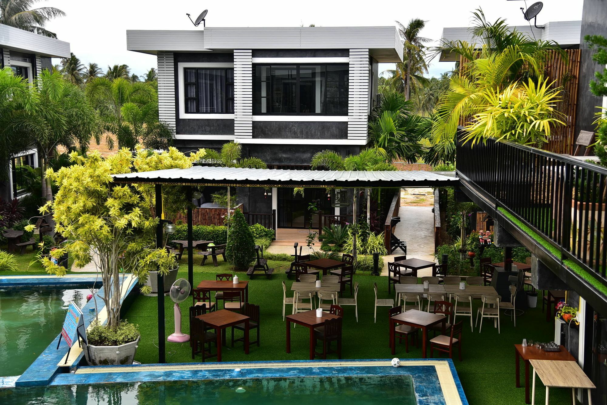 Parknampran Foxtail Beach Resort Пран Бури Екстериор снимка